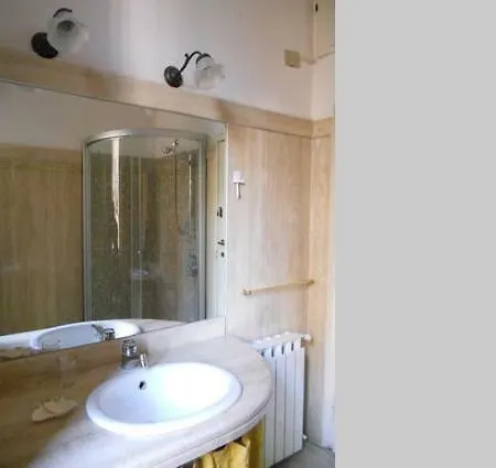 Alojamento de Acomodação e Pequeno-almoço Gio Colosseo - Celio Roma